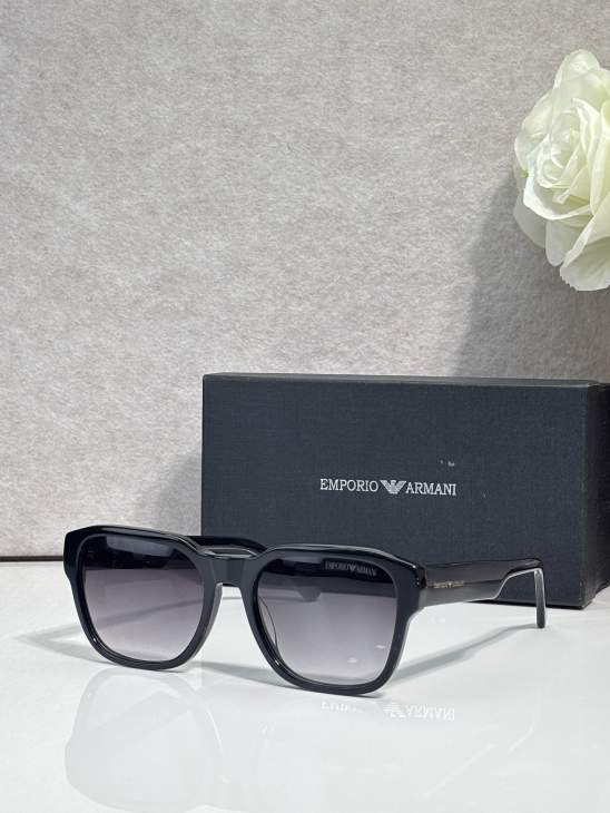 Picture of Armani Sunglasses _SKUfw79724083fw